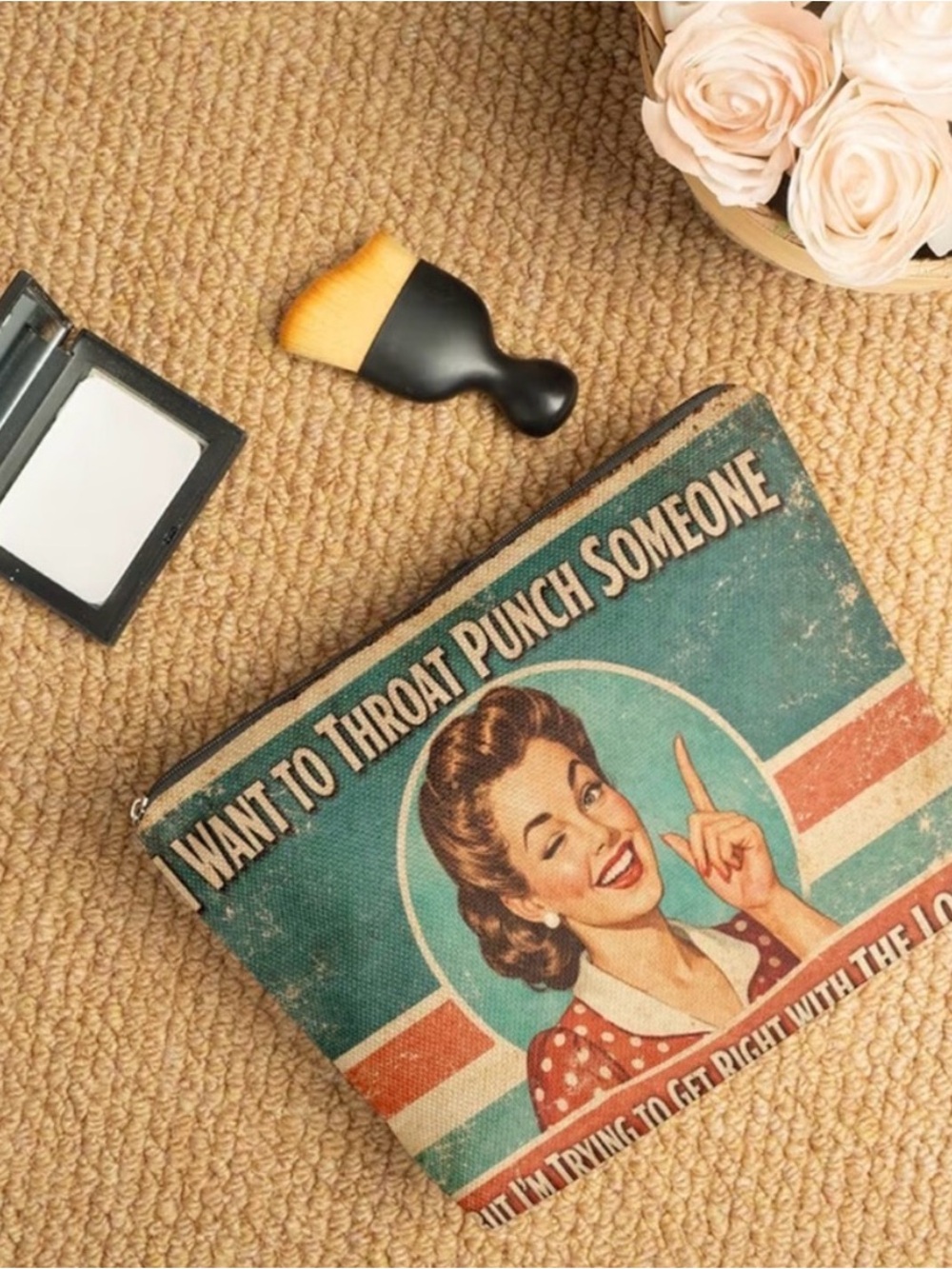 Vintage Throat Punch Linen Makeup Bag - NWT/NIP - Picture 2 of 5